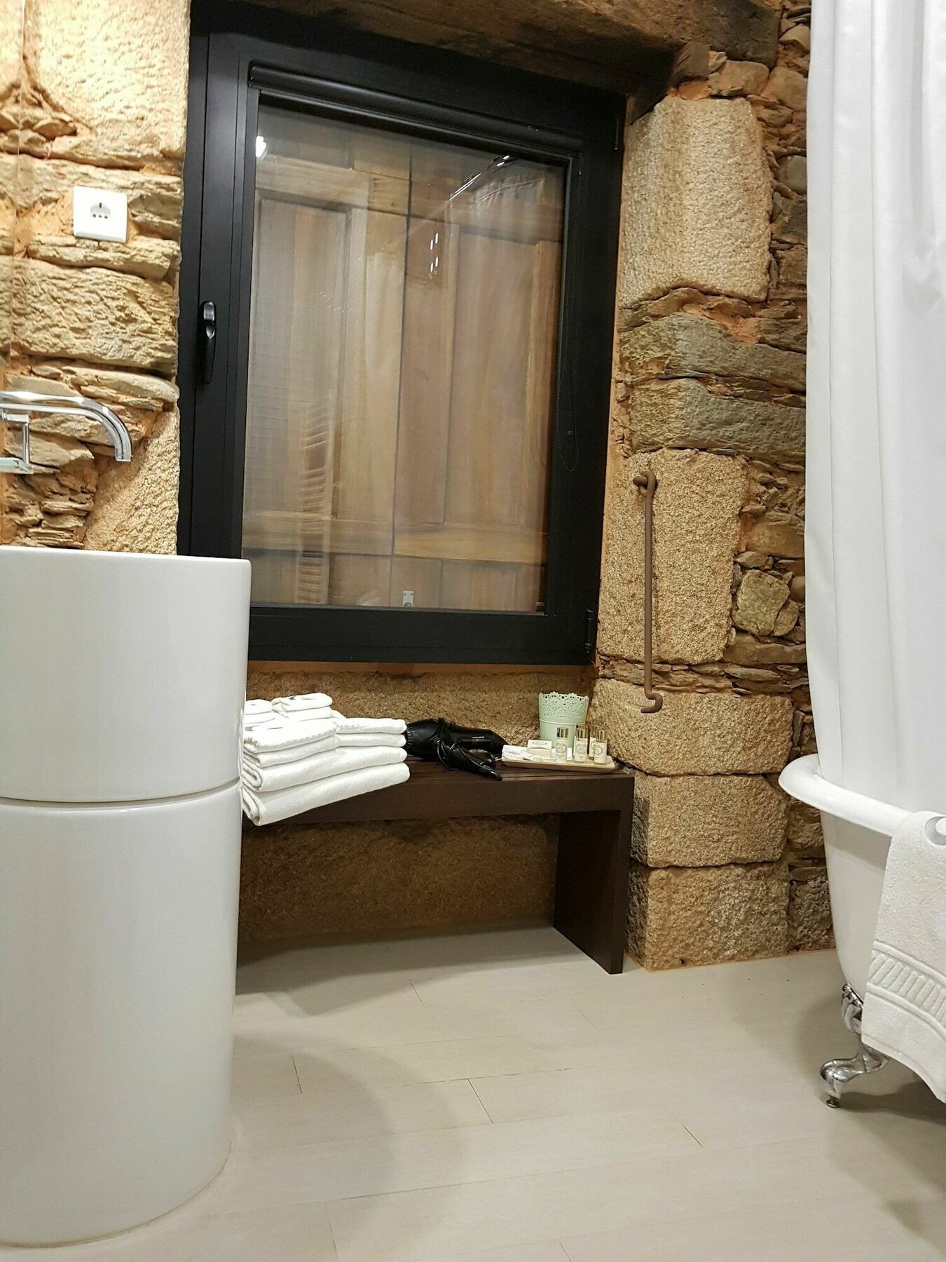 Farm stay Casa De Baixo - Nature Hotel *